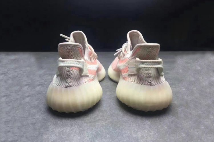 yeezy boost 350 v2 chalk coral